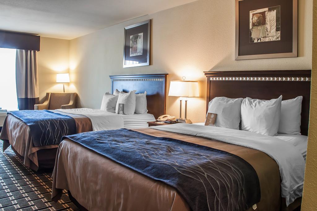Comfort Inn & Suites Елк Сити Екстериор снимка