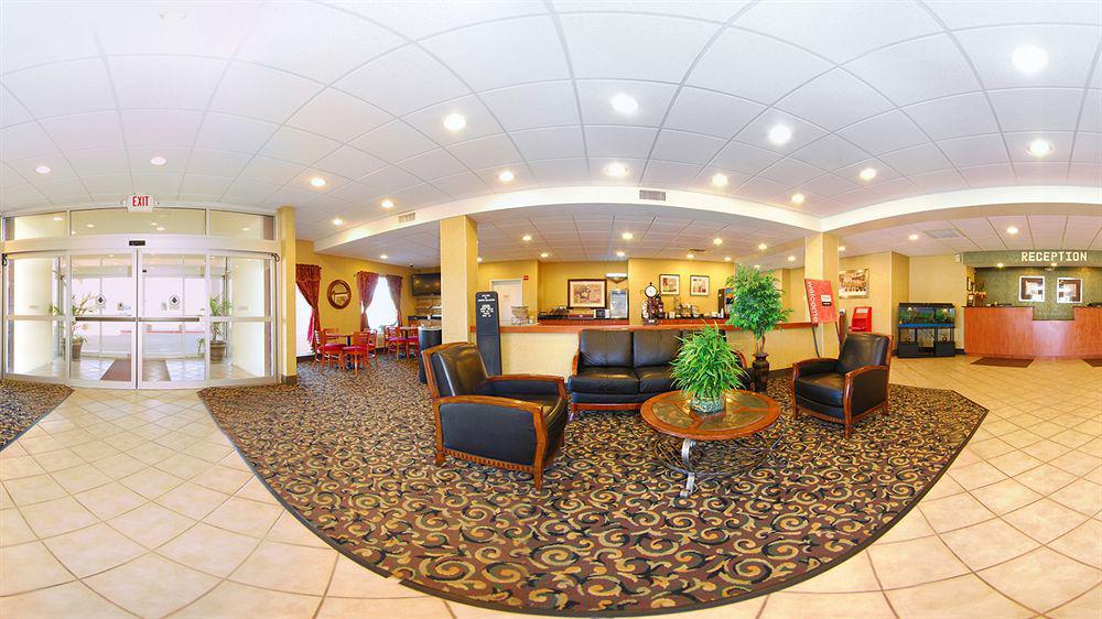 Comfort Inn & Suites Елк Сити Екстериор снимка
